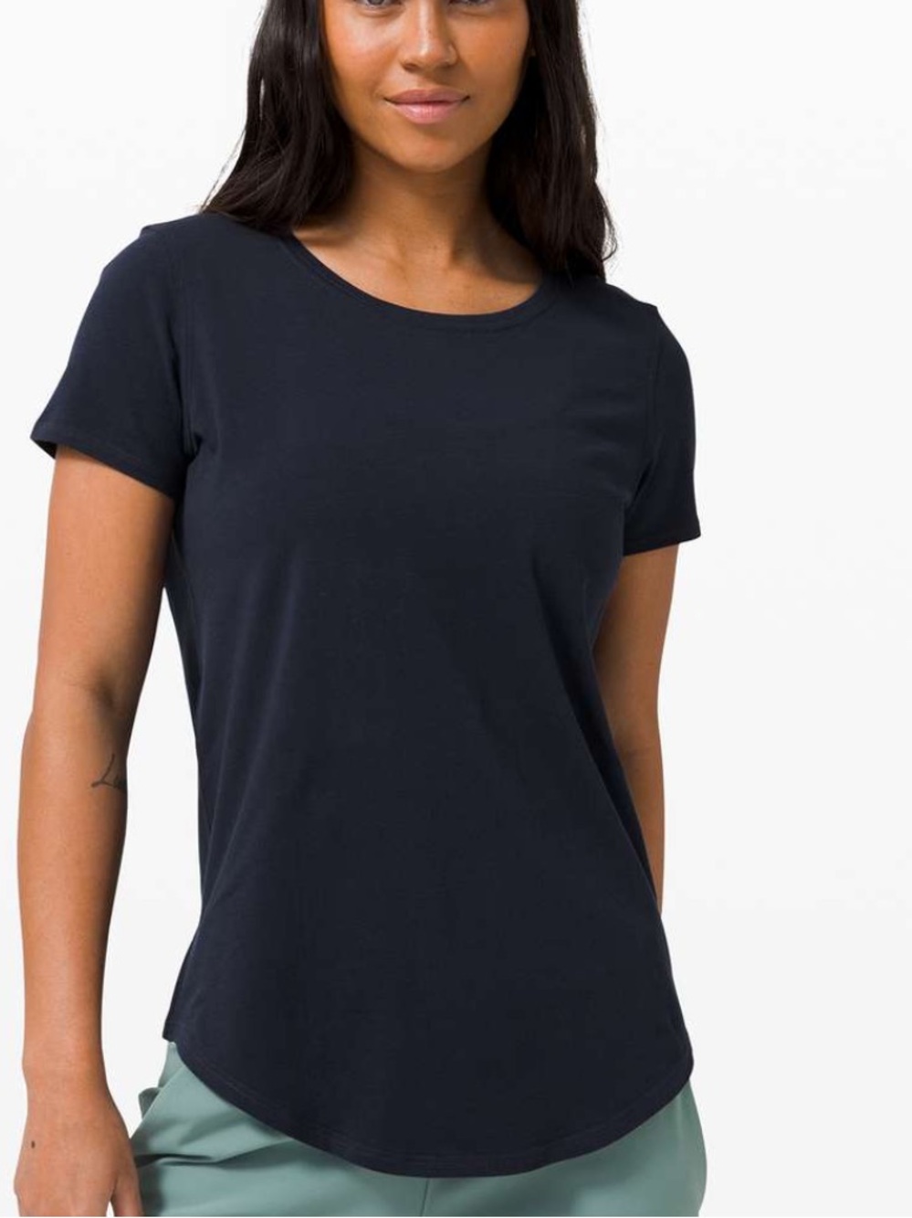 Lululemon Black Crew T-Shirt Round Hem
Size Medium
